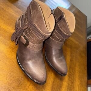 Shyanne Women’s Rowan Tall Western Boots