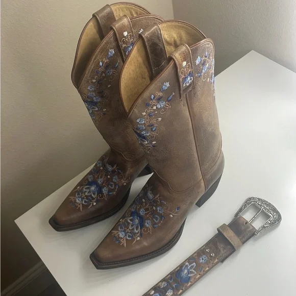 Shyanne Women's Solstice Western Boots