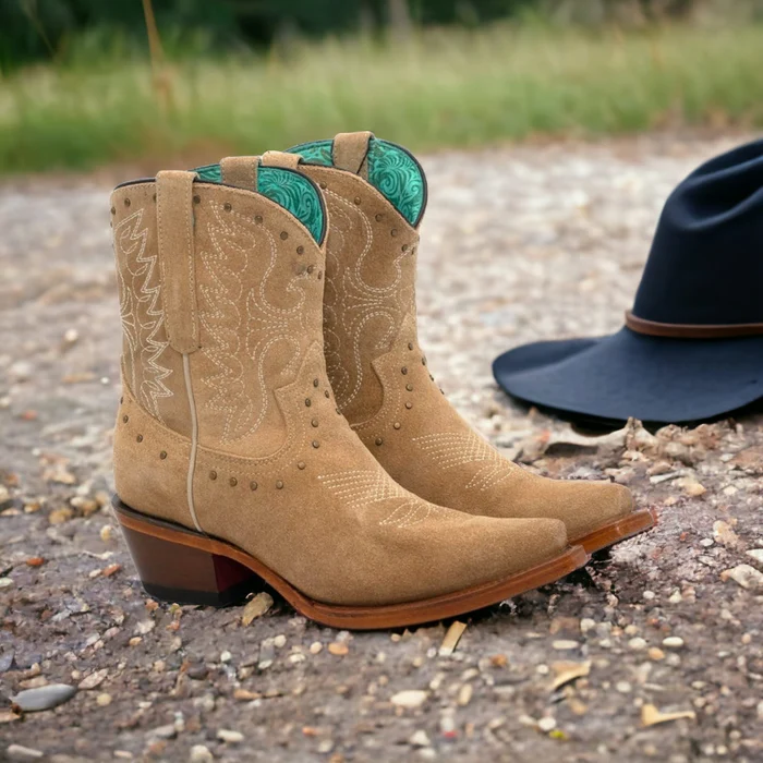 Women's Toba Western Boots - Snip Toe