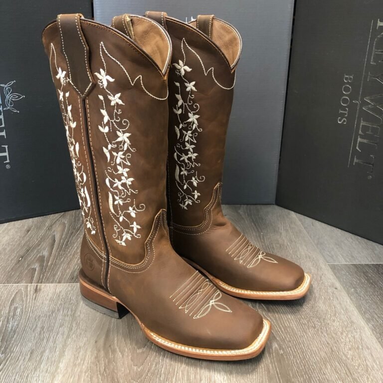 Women's Wesley Western Boots Square Toe
